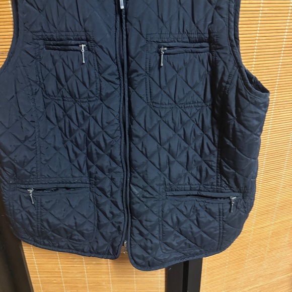 Croft & Barrow Black Quilted Vest - Picture 3 of 6